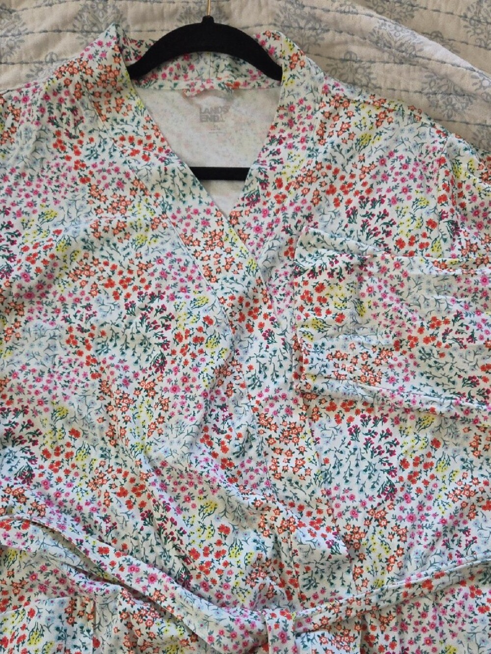 Lands' End Floral Robe - Picture 4 of 10